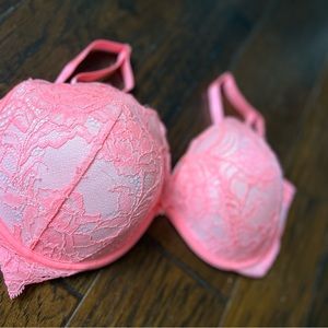 Never worn Victoria’s Secret Plunge-Push up Bra